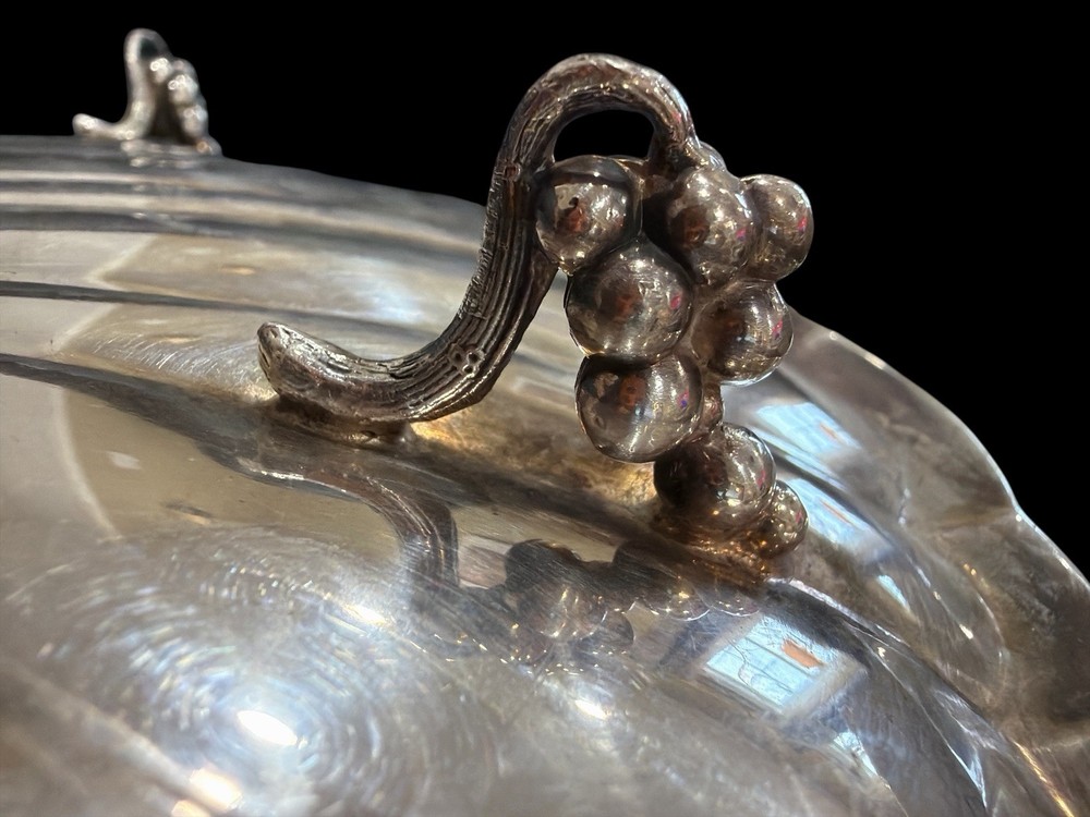 Reed & Barton 2008 Silverplate Shell Platter 16” Grape Handle (#1)