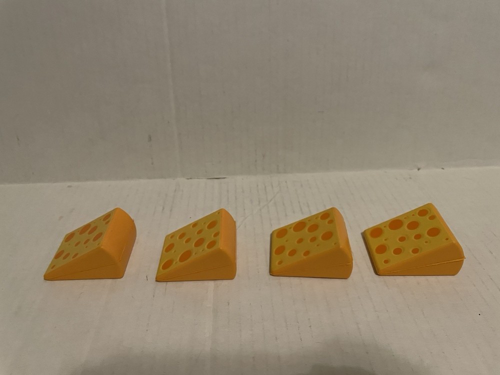 4, Foam Cheese Stress Ball ￼