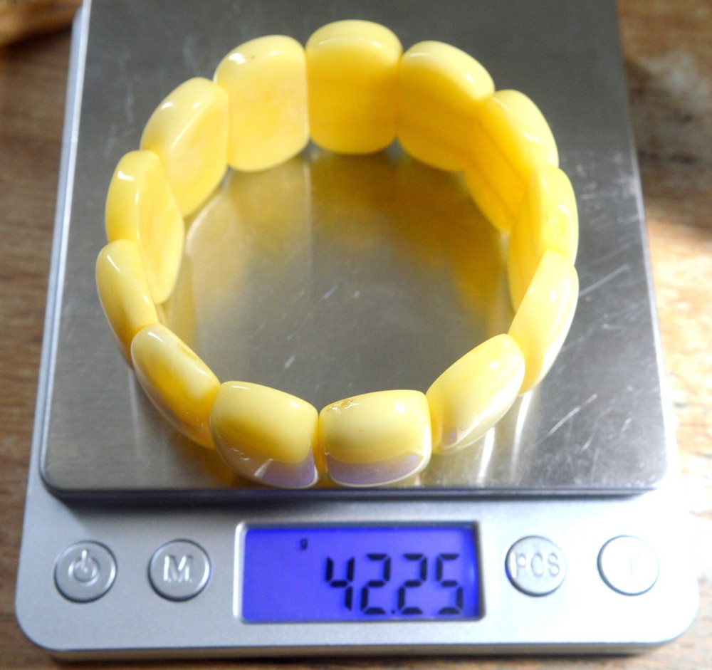 VINTAGE YELLOW BRACELET