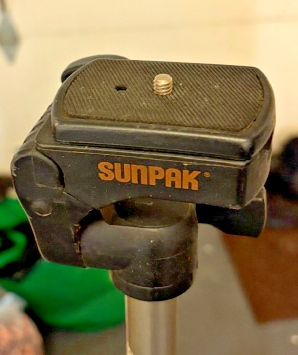 Sunpak 200I UT tripod