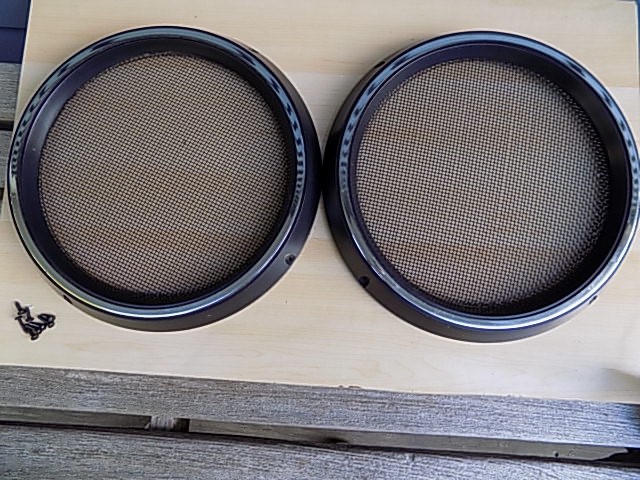 Pilot Speaker 10" Woofer Speaker Grill Pair