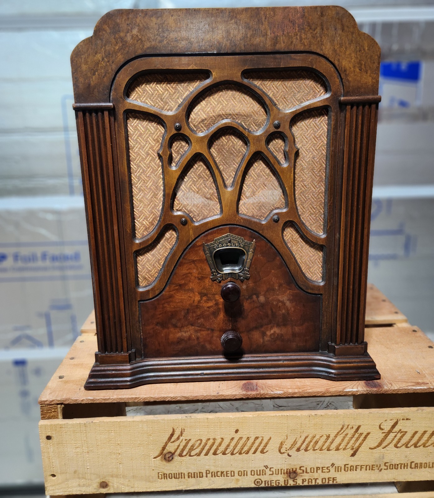 Art Deco CROSLEY Tombstone Table Top Tube Radio 1933/34 ~ Model 184