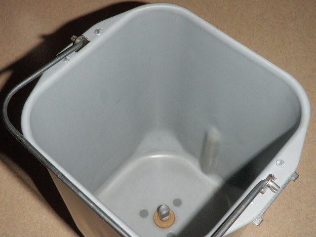 Hitachi Bread Machine Pan For Model HB-E303 ( #1 )