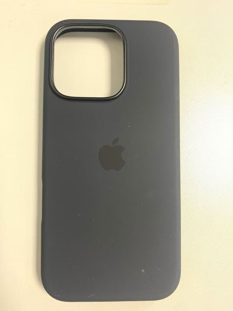 Original Silicone Soft Case with MagSafe for iPhone 16 PRO (6.3")