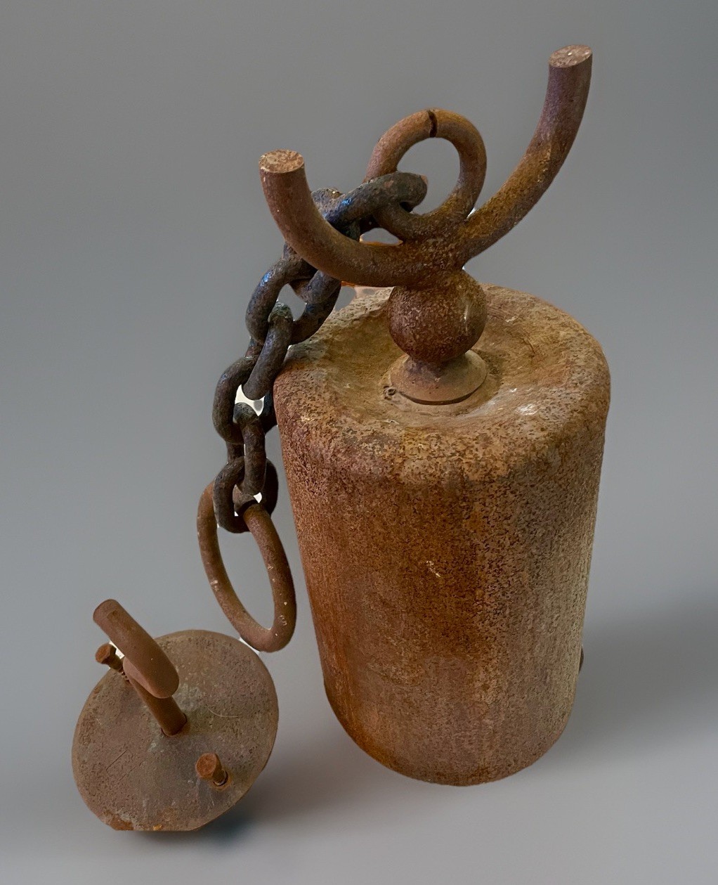 Vintage TOM TORRENS MCM Modern Cylindrical Iron Hanging Garden Bell Chime 36”