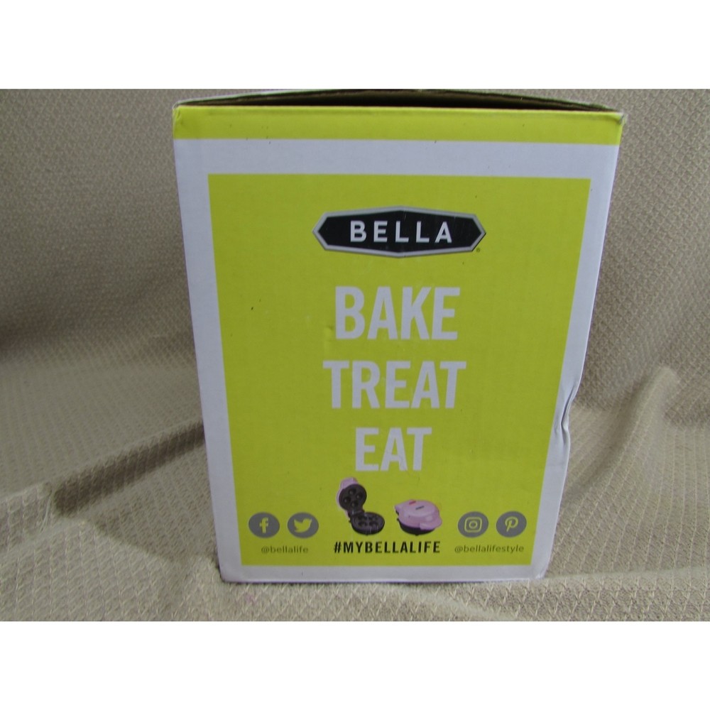 Bella Mini Cake Pop Maker Pink new, Makes 4 at a time