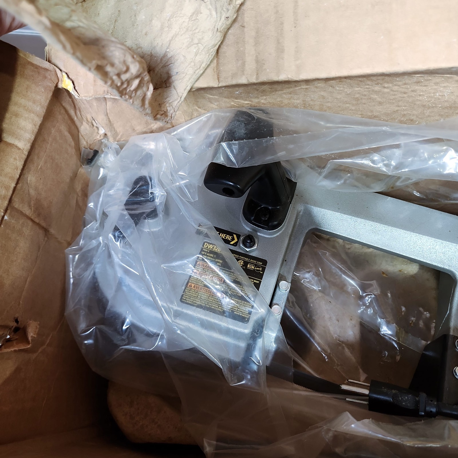 DEWALT DW328 Portable Band Saw Variable Speed Deep Cut Heavy-Duty Tool NOS