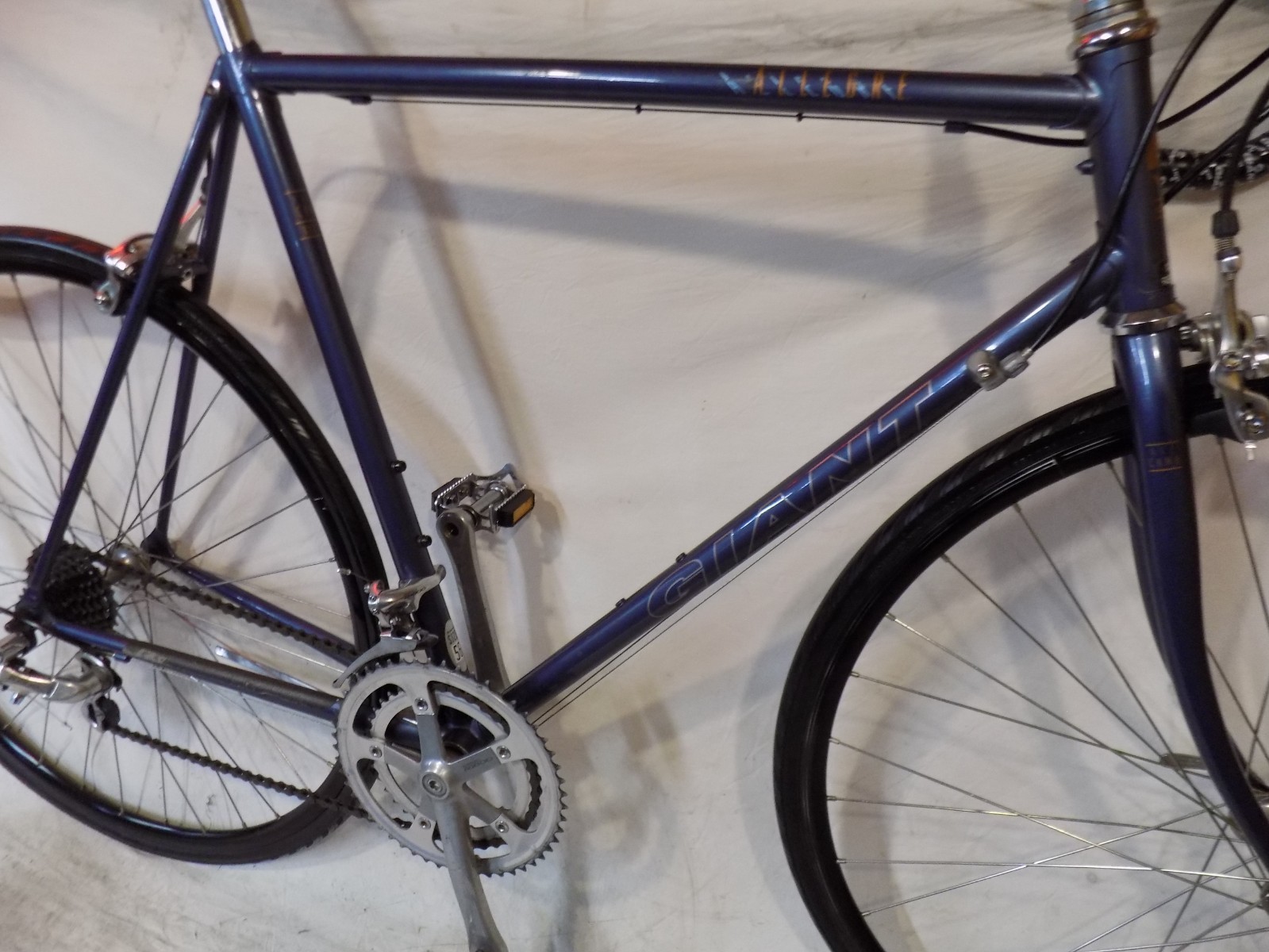 VINTAGE GIANT ALLEGRE 16-SPEED LIGHTWEIGHT ROAD BIKE GT ALLEGRO SHIMANO RX-100