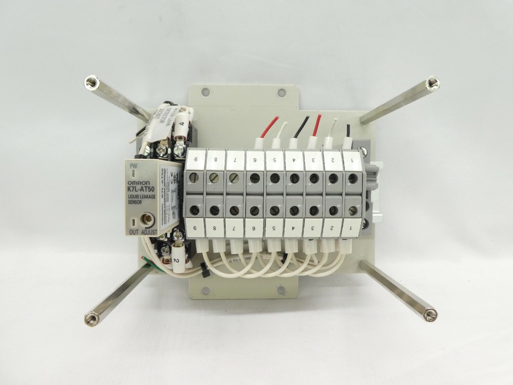 TEL Tokyo Electron 3D86-000393-V3 Water Leak Detector Socket Working Surplus