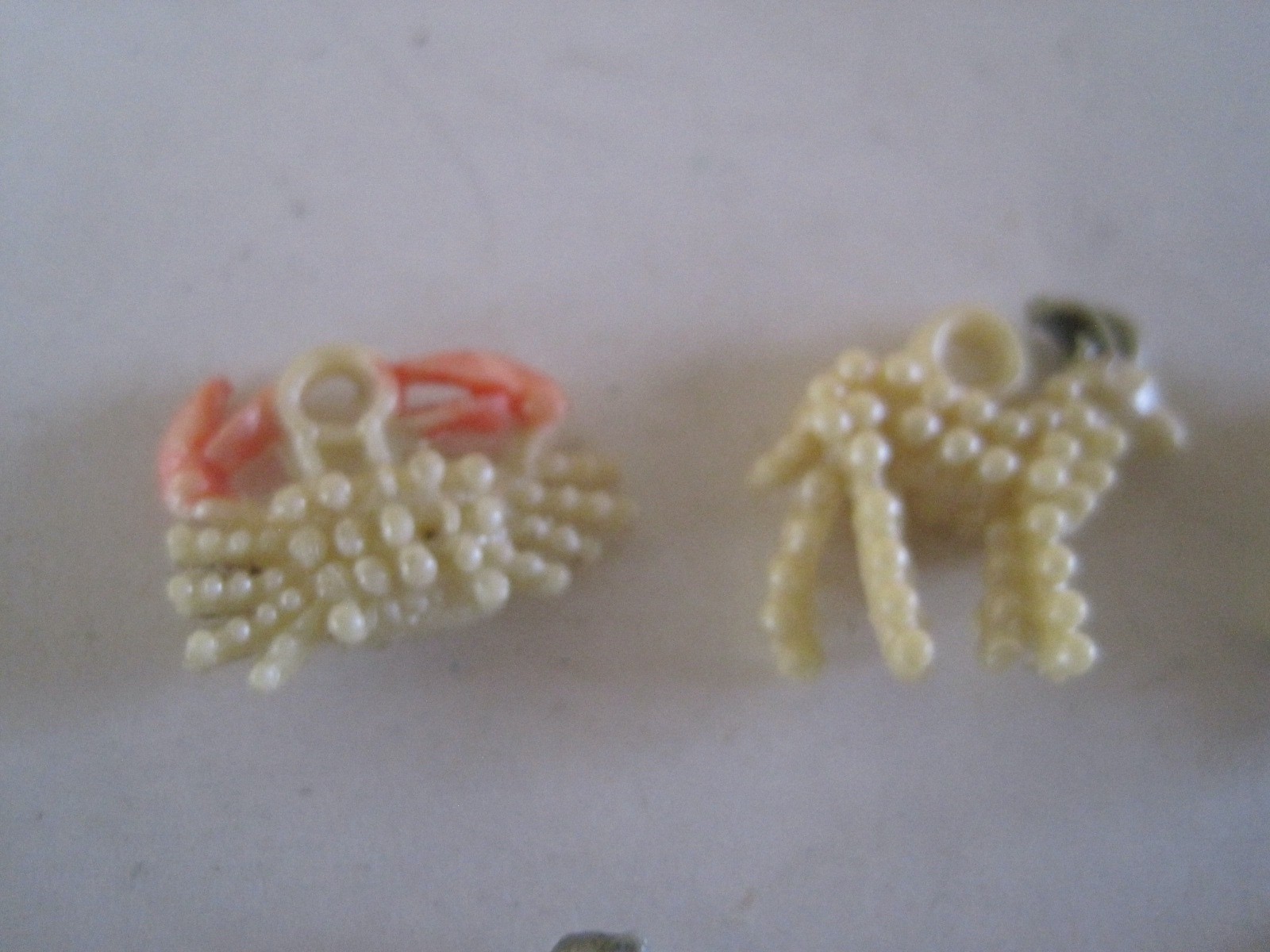 Cracker Jack Prizes Vintage Celluloid Bead Crab Lllama Bunny Donkey Goat Set 5