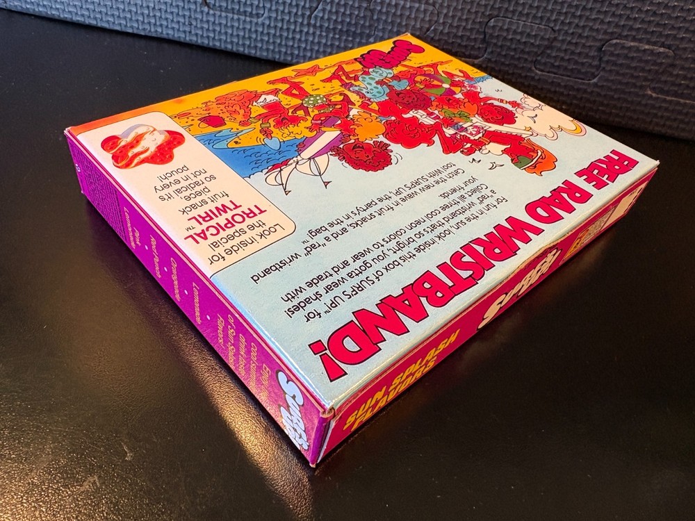 Surfs Up fruit snacks - Empty custom design display box