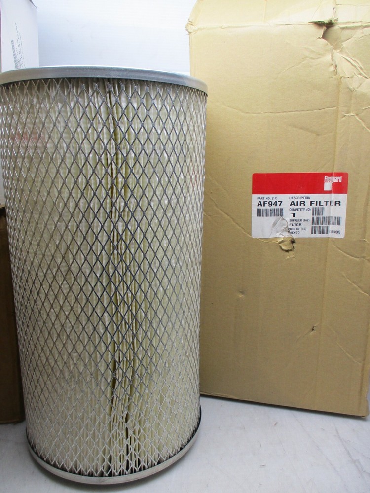 Fleetguard AF947 Air Filter