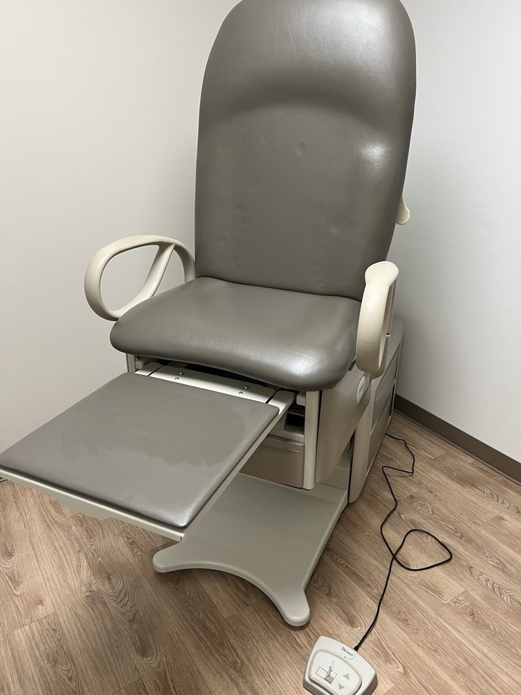 Brewer Access High-Low Exam Table Model with Adjustable Height