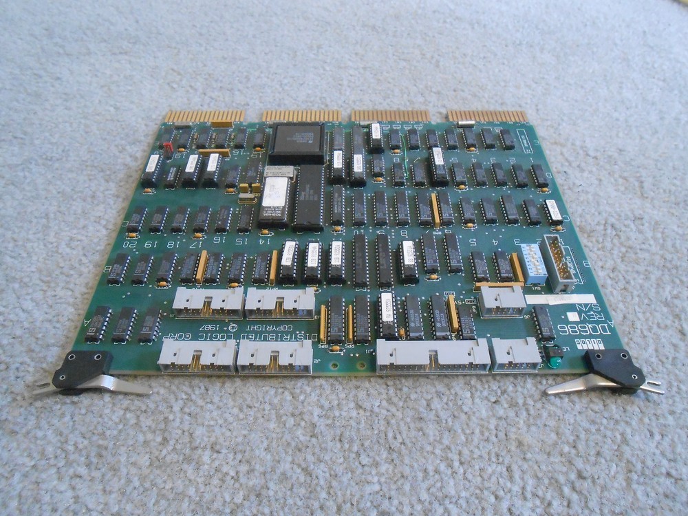 DILOG DQ686 ESDI CONTROLLER***