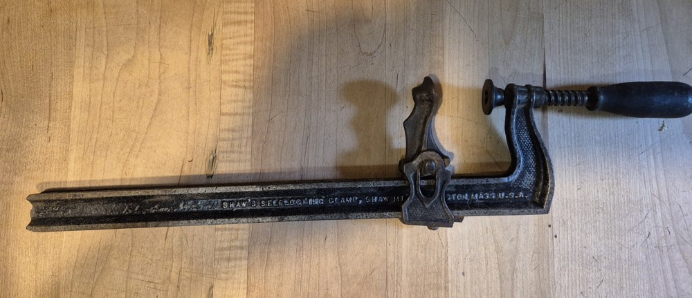 Shaw MFG 12" Selflocking Clamp