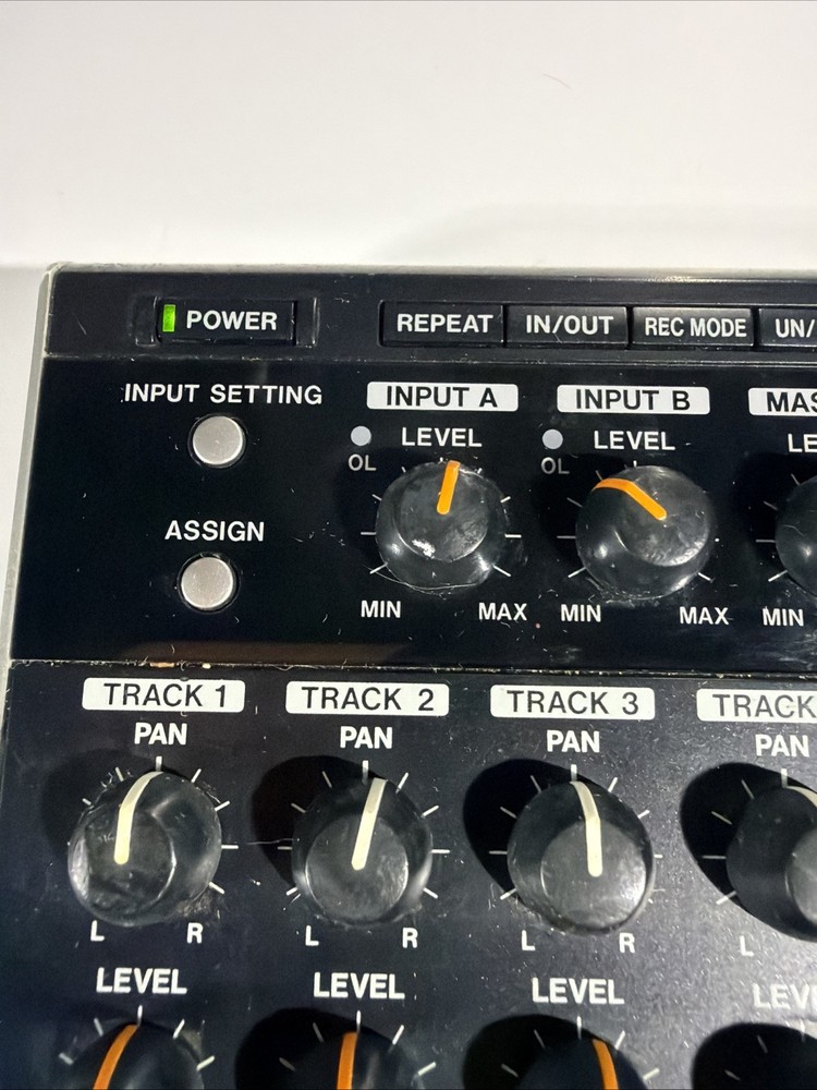 Tascam DP-004 Digital Multi Track Recorder