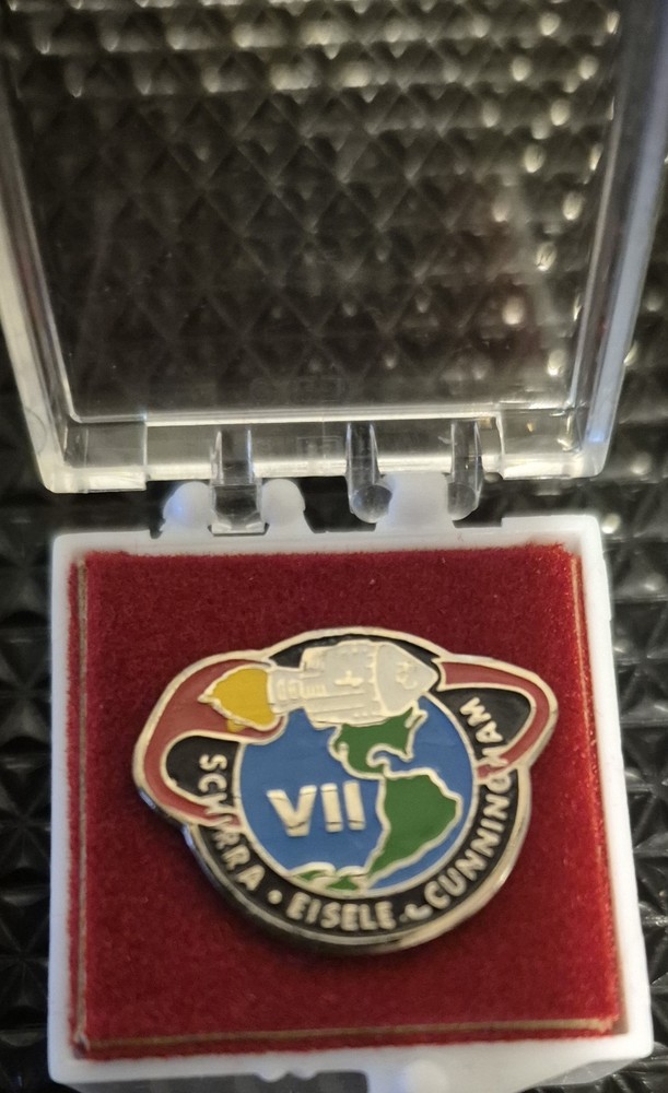 Apollo 7 Lapel Pin