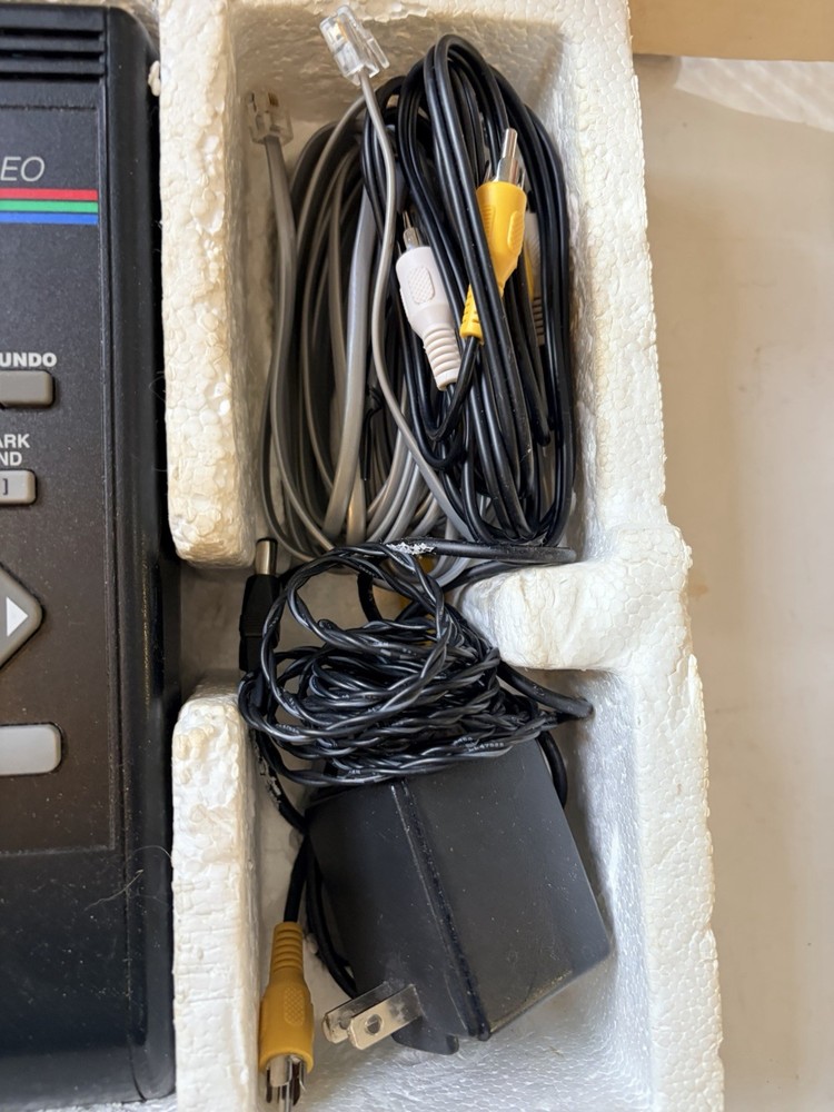 Videonics Video Titlemaker Digital Video Vintage Powers On
