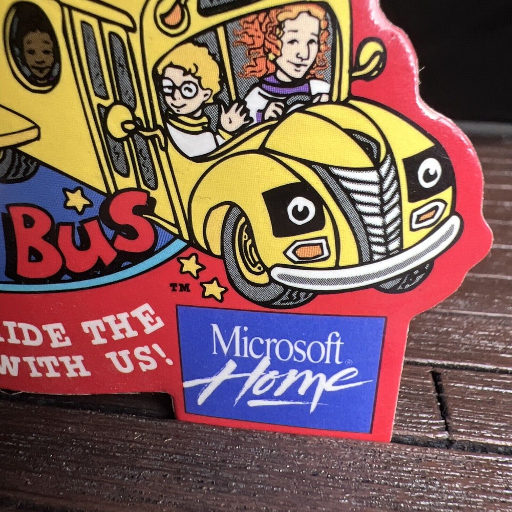 Vintage 1990s Microsoft Home Software Magic School Bus Scholastic Pinback Button