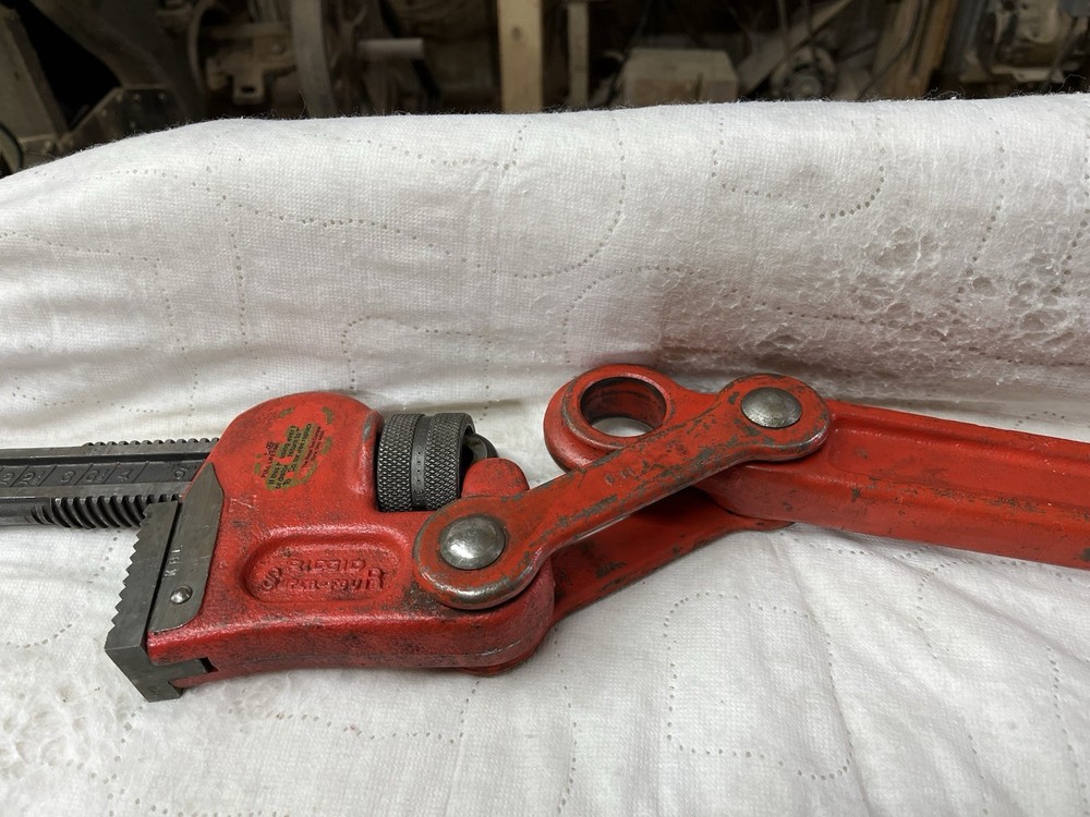 36” Rigid Compound Leverage “Super Four” Pipe Wrench EUC