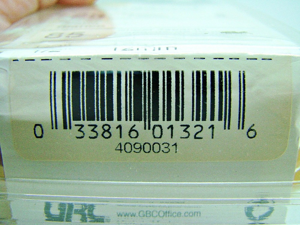 GBC CombBind Binding Spines 1/2" Spine White 85 Sheet Capacity 25 Pack NIB