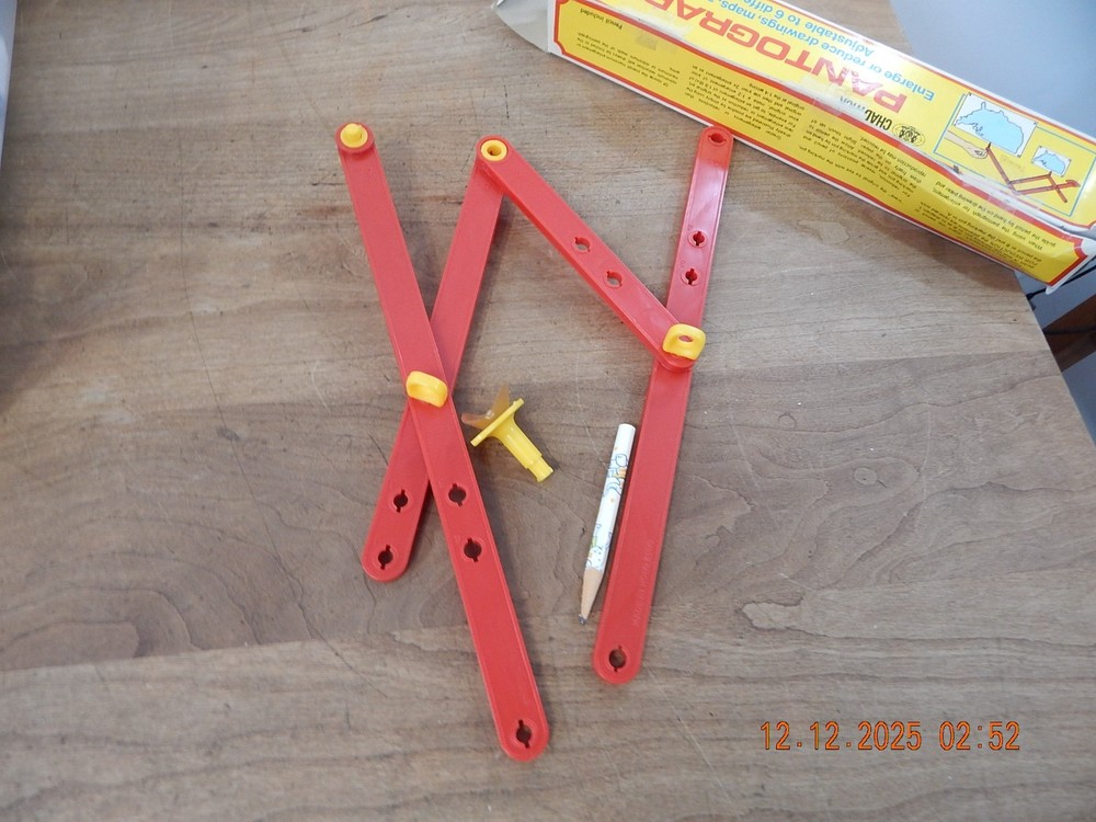 VINTAGE 1980 Chadwick Plastic Pantograph Enlarge & Reduce Drawing Map & Artwork