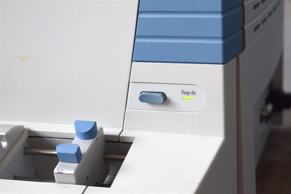 Thermo Fisher Scientific LCQ Fleet Mass Spectrometer System w/ API Source