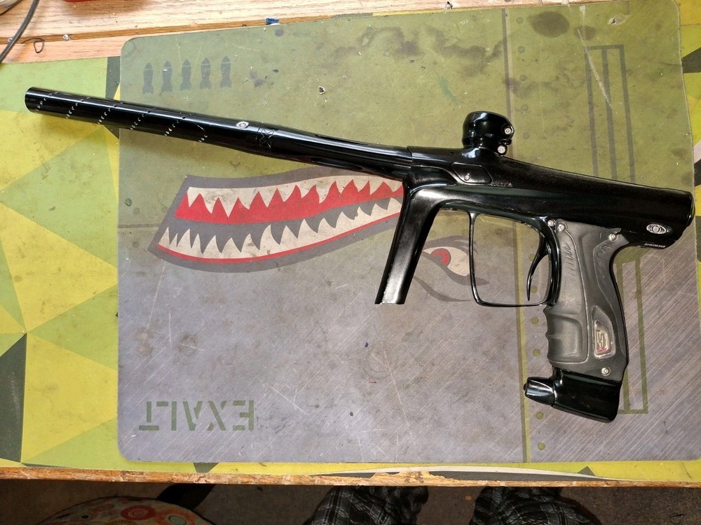 Sp Shocker Rsx Paintball Marker With Case