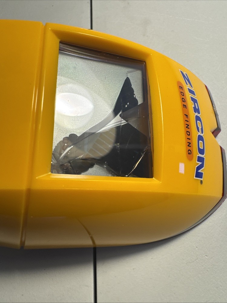 Zircon Multi Scanner Tool StudSensor 9V HD55 Stud Finder- BROKEN DISPLAY