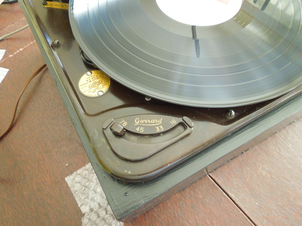 Garrard Model RC 88/4 Phonograph Record Player Turntable