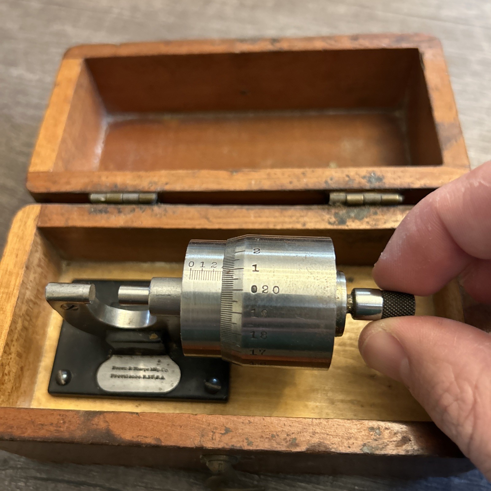 Vintage Brown & Sharpe Bench Micrometer with Wooden Box
