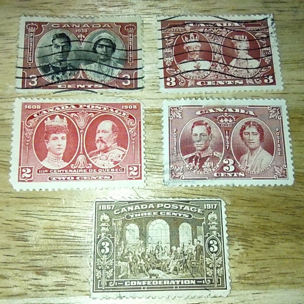 CANADA VINTAGE STAMP LOT