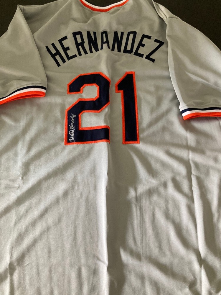 Tigers Willie Hernandez signed jersey W/COA