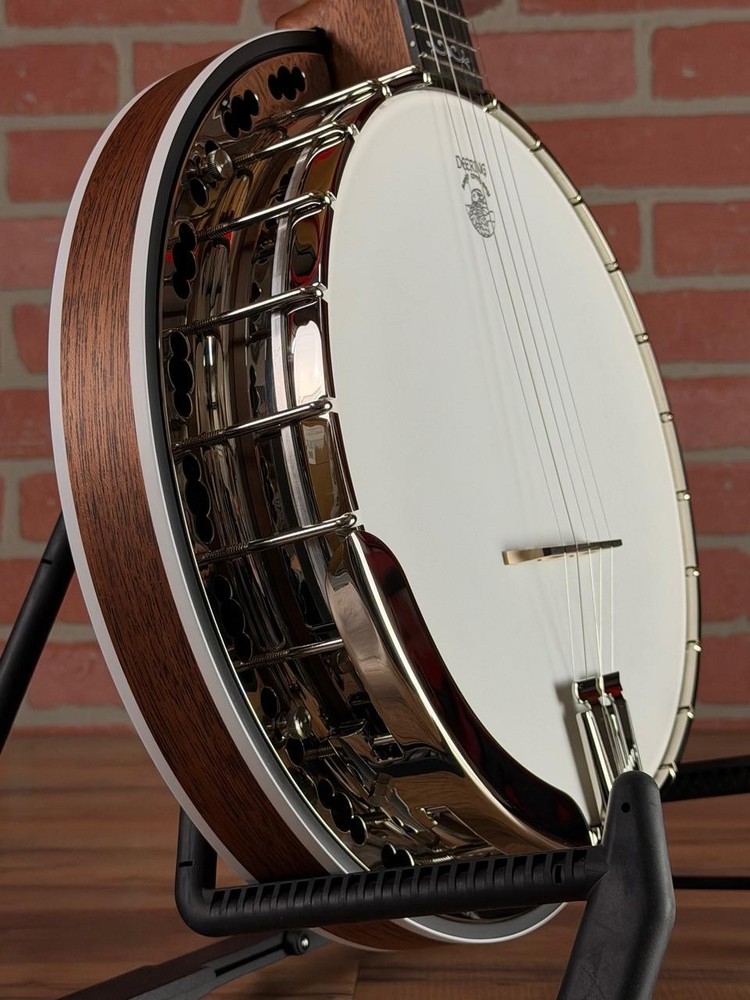 Deering Sierra 5-String Mahogany Resonator Banjo