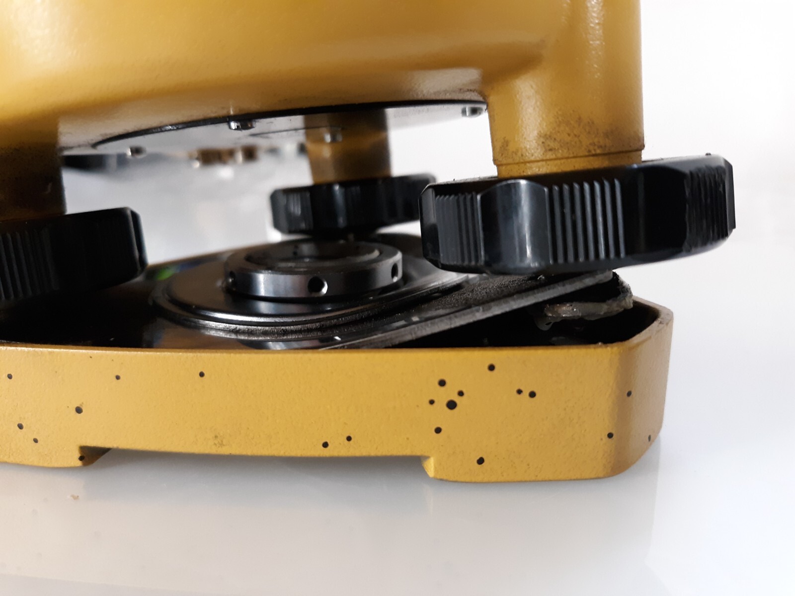 Topcon DT-104 Digital Theodolite w/ Case