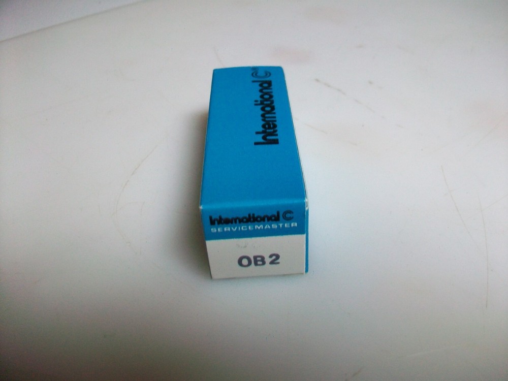 NOS VINTAGE 0B2 TUBE
