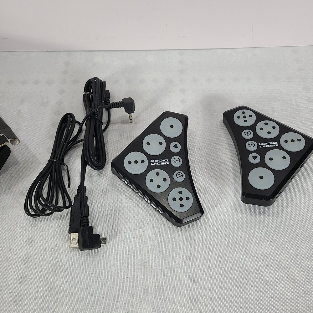 Novation Dicer Cue Point & Looping Control USB Powered DJ Controller, Working