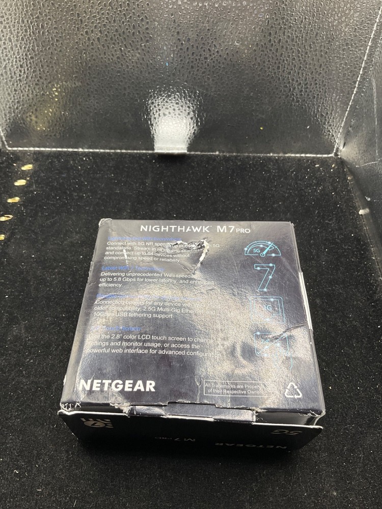 +NightHawk NetGear M7 PRO Mobile Router *Open Box*