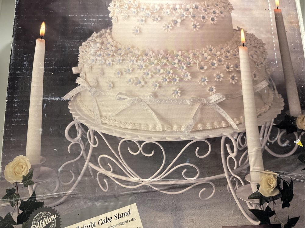 Wilton Candlelight Cake Stand 21.5” Diameter Scrollwork 1996 Original Box EUC