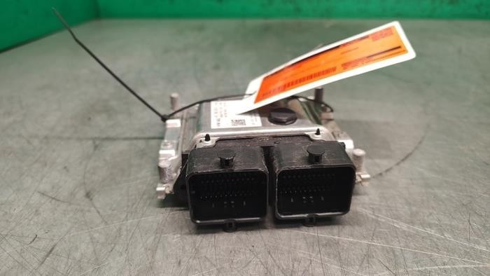 VW Up engine control unit AA 04C906020E P22080486