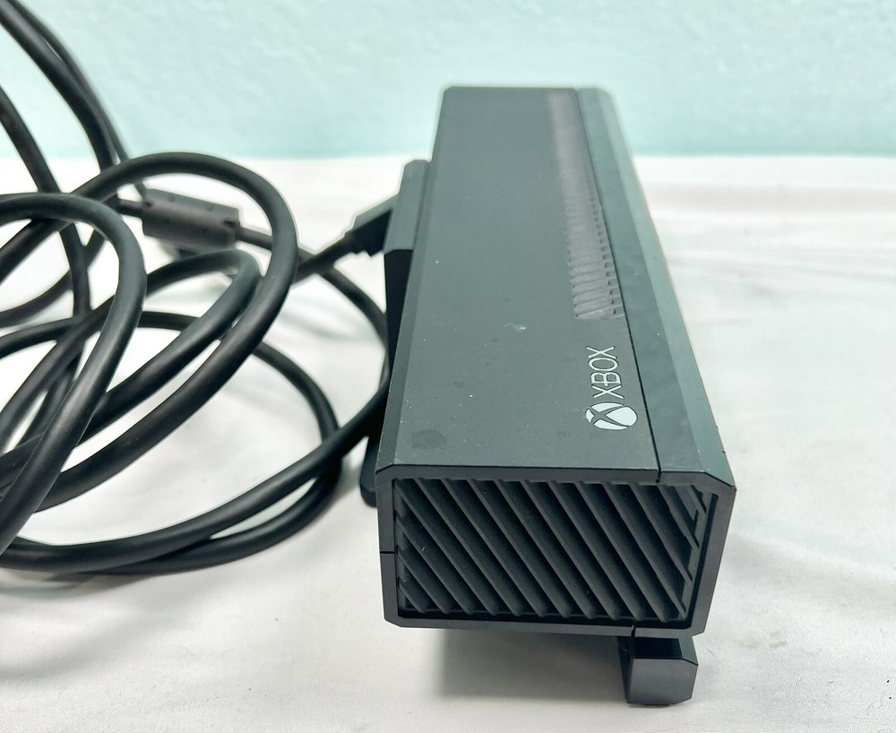 Microsoft Xbox One Kinect Camera Motion Sensor Bar Model 1520