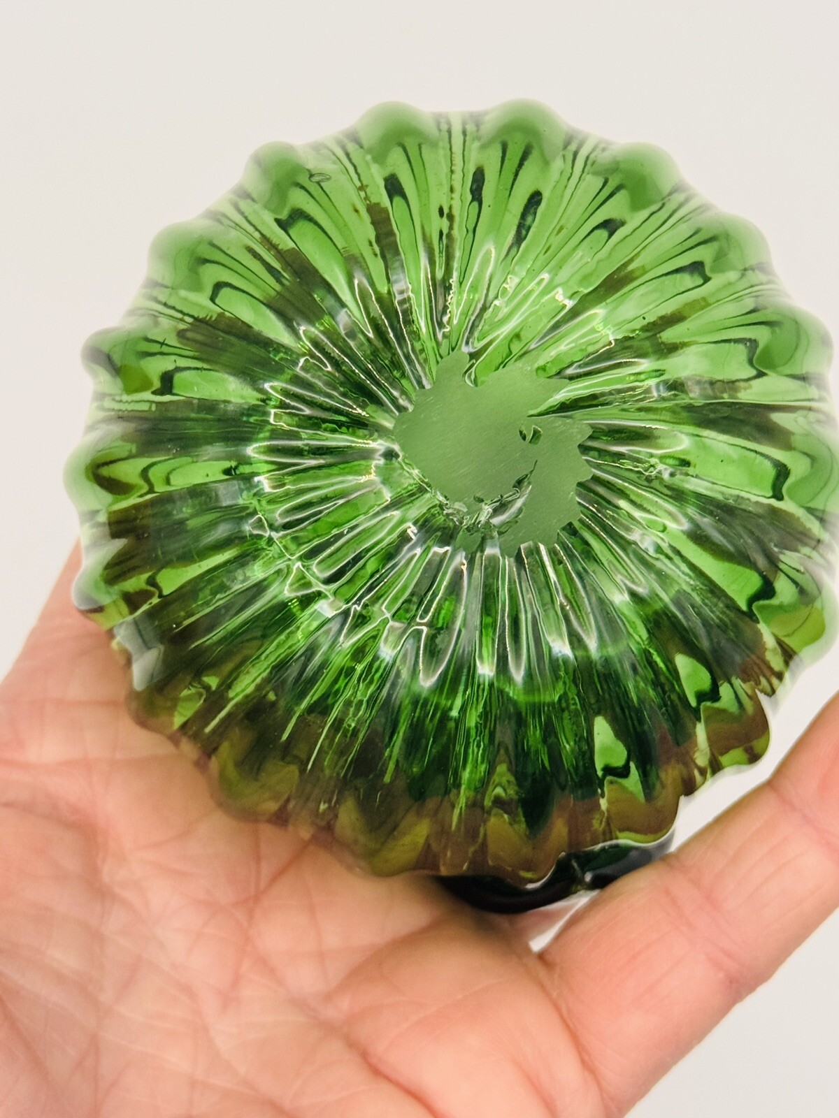 Vintage Hand-Blown Glass Green Apple/Pumpkin Paperweight Home Decor