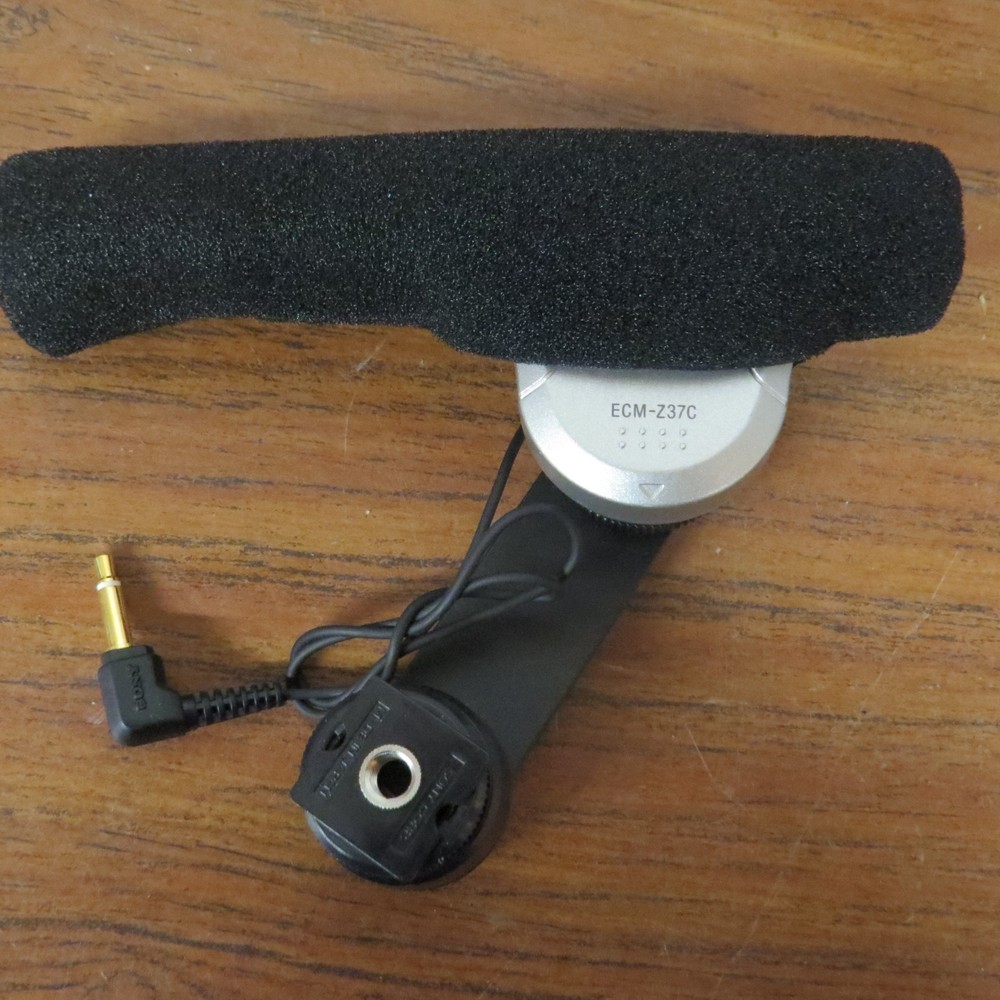 + Sony  Microphone Z37C