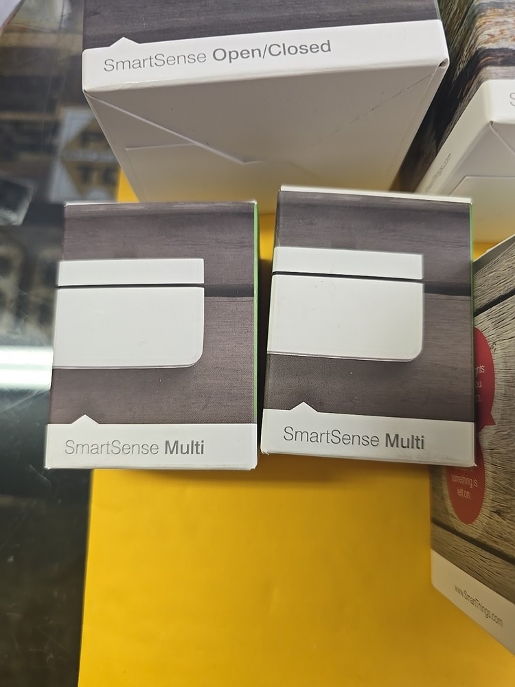 SmartThings Hub Wireless Wired Wi-Fi ZigBee Z-Wave Smart Home Controller + Extra