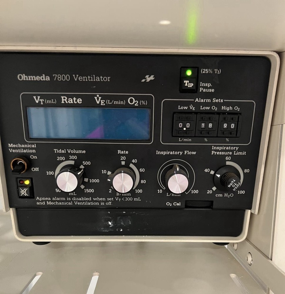 Ohmeda Excel 210 With 7800