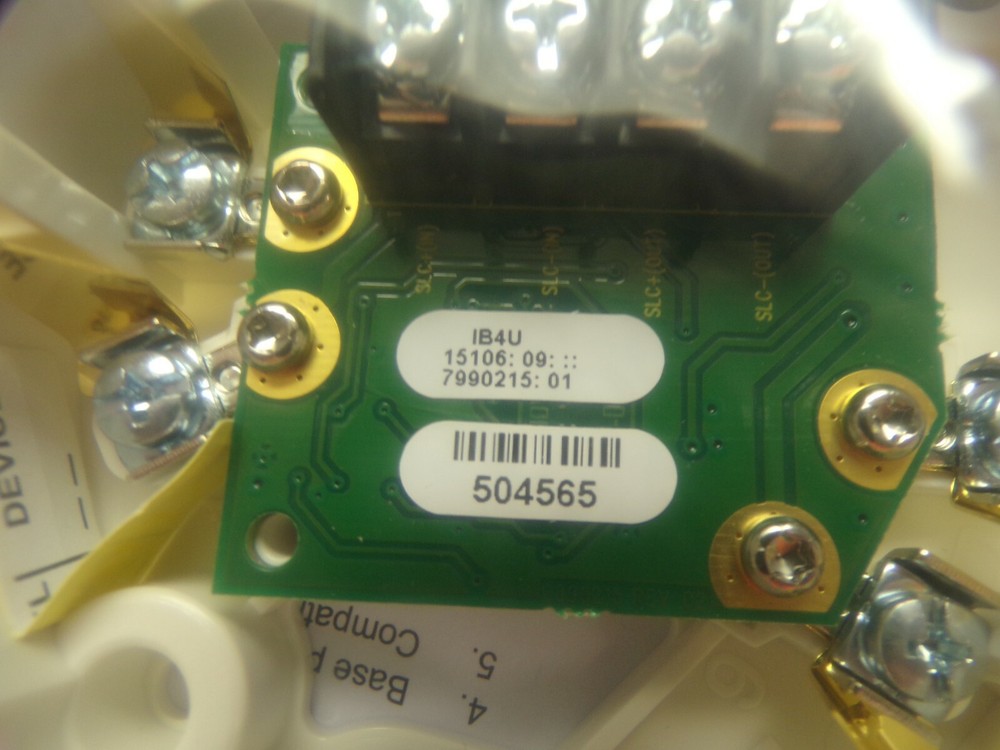 NEW KIDDE ANALOG DETECTOR BASE WITH ISOLATOR IB4U