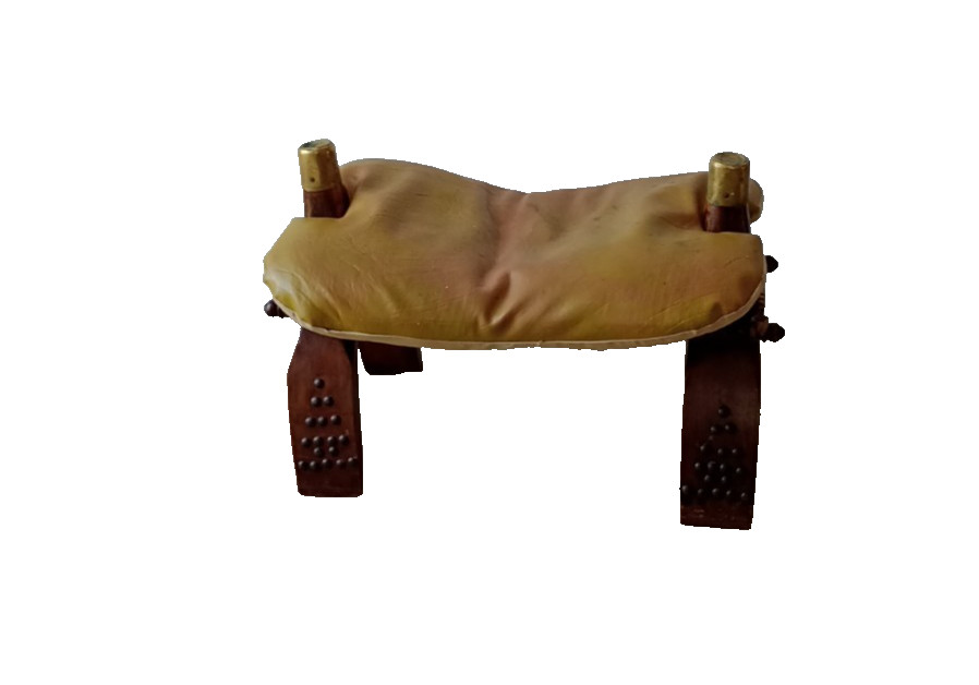 CAMEL SEAT