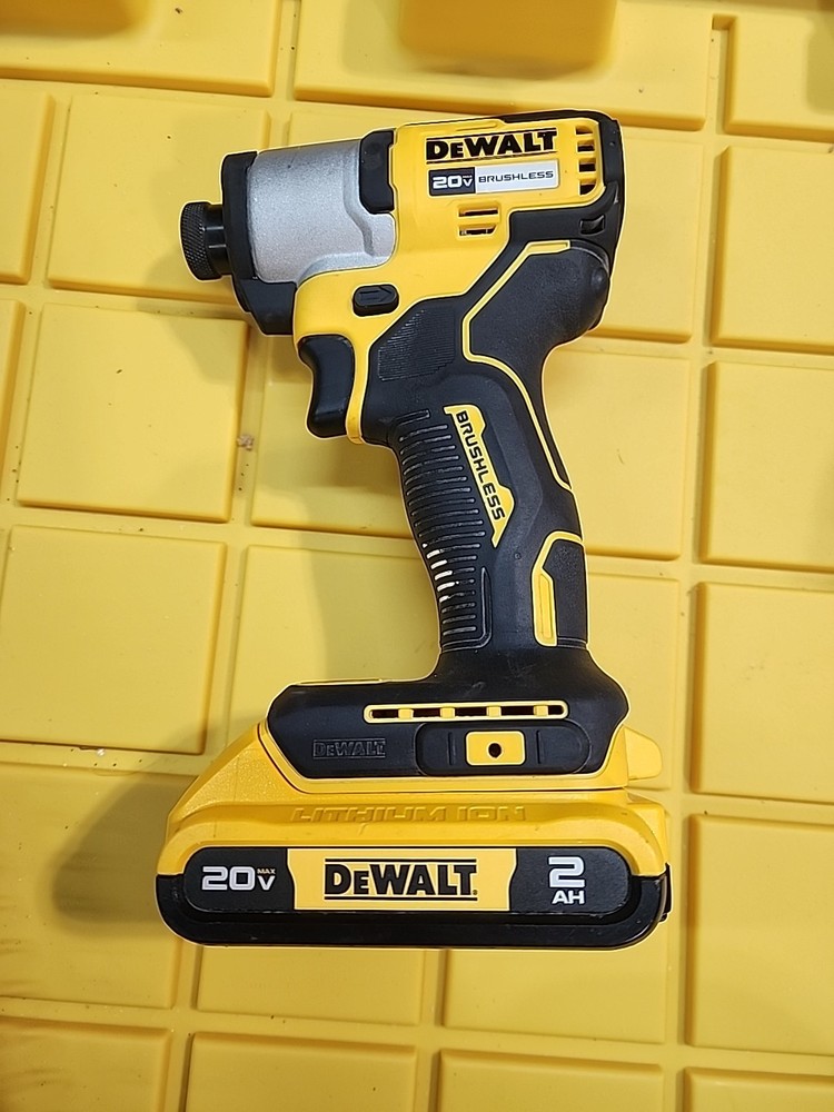 DeWalt DCF850P 20V Brushless Impact Driver Kit