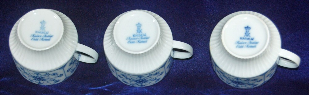 KAISER INDIGE - THREE FLAT CUPS - RIBBED SIDE BOTTOM