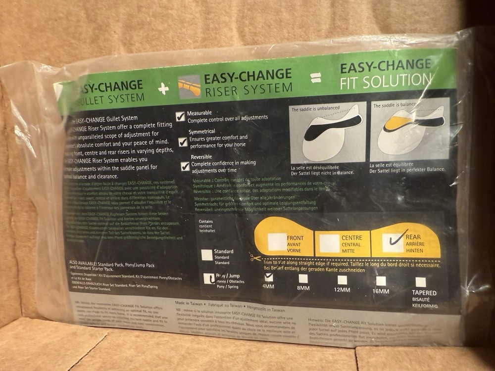 Wintec Bates Easy Change Riser System. Pair - Pony Or Jump Riser. Rear 4 mm.